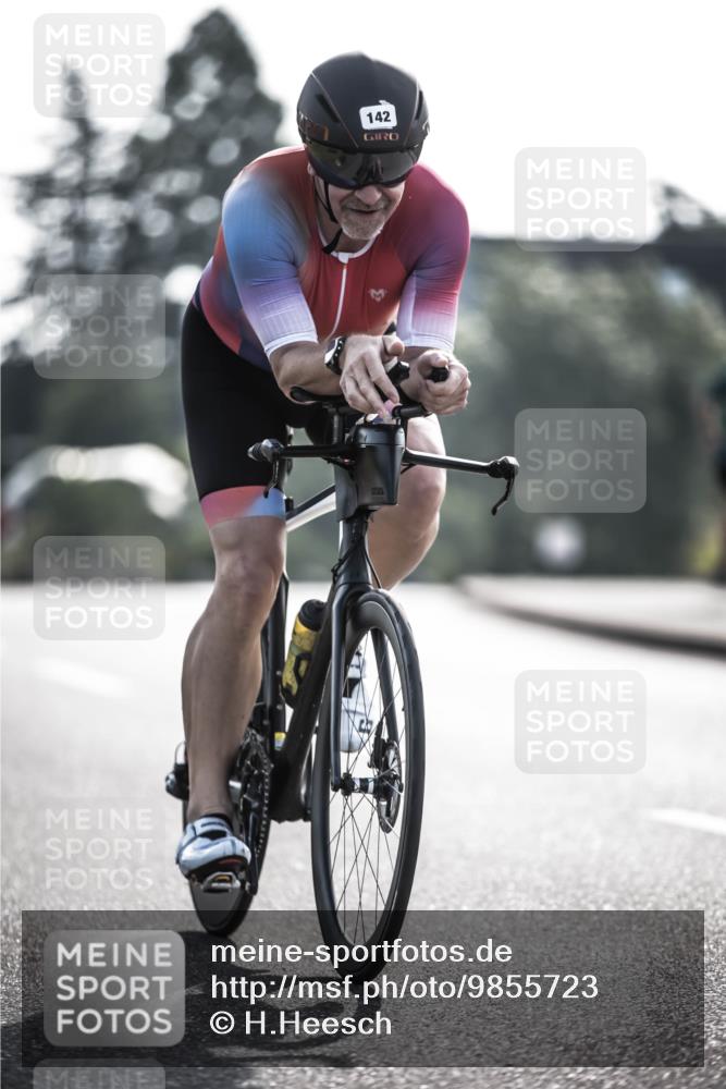 21.06.2026 - 29. Vierlanden-Triathlon H.Heesch http://msf.ph/oto/9855723 21.06.2026 08:55:12 Radfahren 142 meine-sportfotos.de