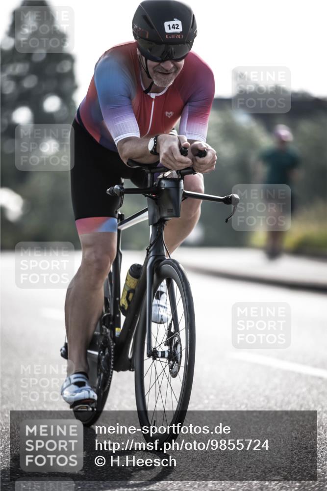 21.06.2026 - 29. Vierlanden-Triathlon H.Heesch http://msf.ph/oto/9855724 21.06.2026 08:55:12 Radfahren 142 meine-sportfotos.de