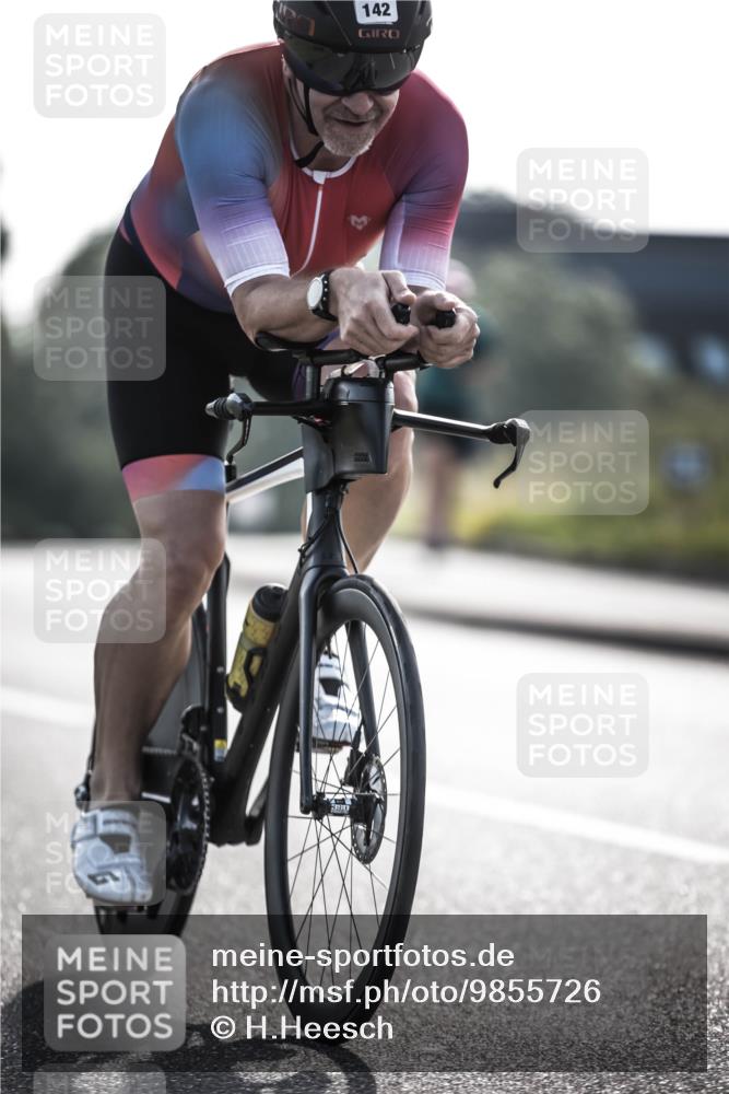 21.06.2026 - 29. Vierlanden-Triathlon H.Heesch http://msf.ph/oto/9855726 21.06.2026 08:55:12 Radfahren 142 meine-sportfotos.de
