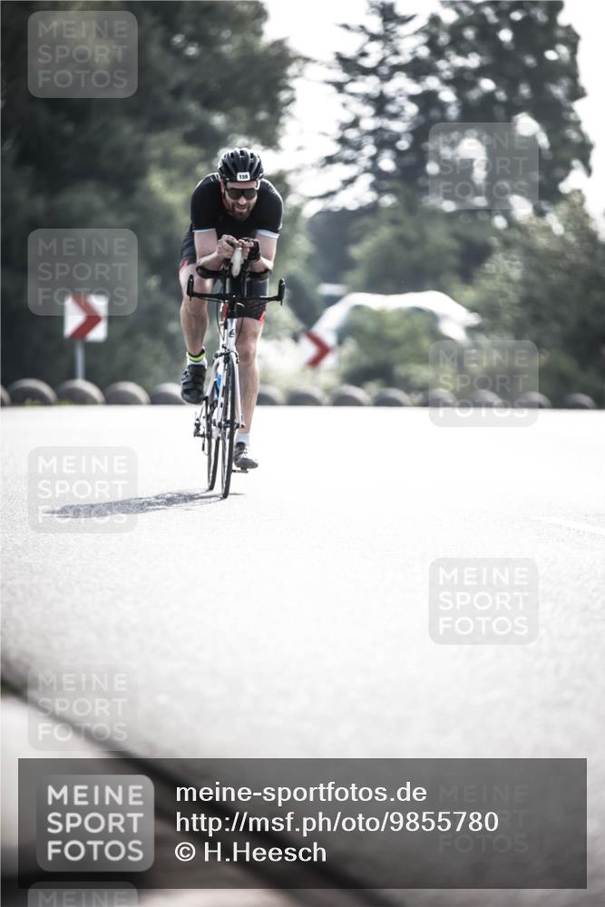 21.06.2026 - 29. Vierlanden-Triathlon H.Heesch http://msf.ph/oto/9855780 21.06.2026 08:55:48 Radfahren 159 meine-sportfotos.de