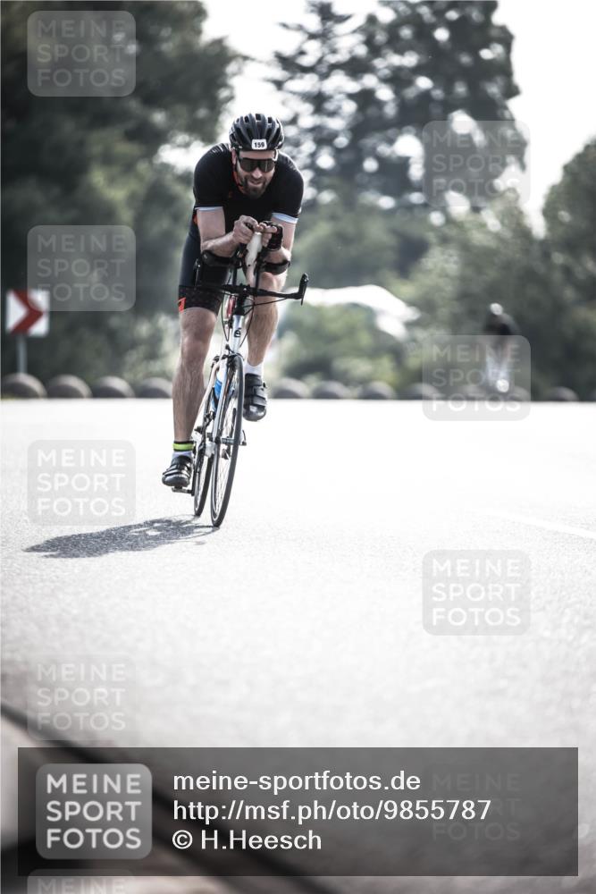 21.06.2026 - 29. Vierlanden-Triathlon H.Heesch http://msf.ph/oto/9855787 21.06.2026 08:55:48 Radfahren 159 meine-sportfotos.de