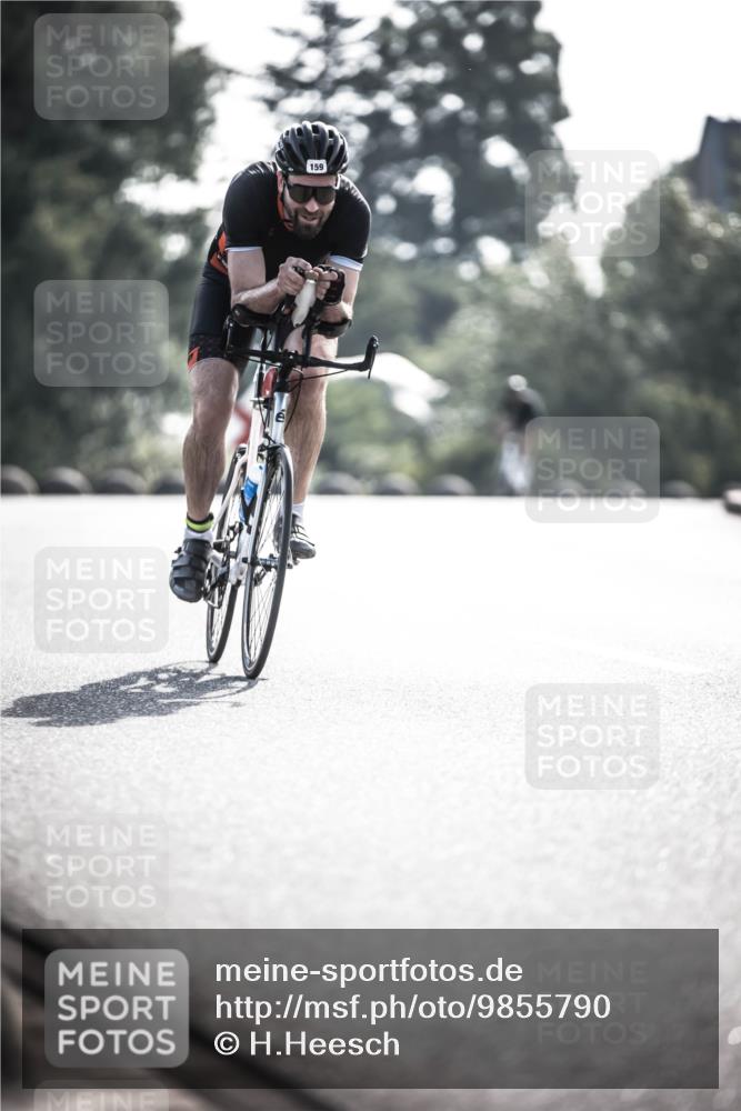 21.06.2026 - 29. Vierlanden-Triathlon H.Heesch http://msf.ph/oto/9855790 21.06.2026 08:55:48 Radfahren 159 meine-sportfotos.de