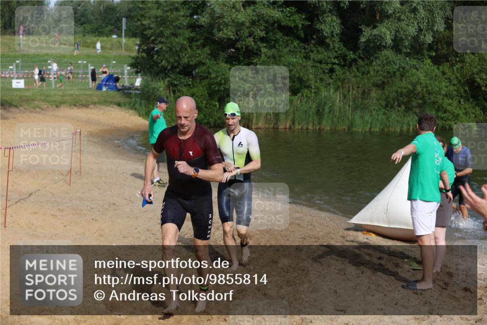 21.06.2026 - 29. Vierlanden-Triathlon Andreas Tolksdorf http://msf.ph/oto/9855814 21.06.2026 08:53:52 Schwimmen 122, 126, 146, 176 meine-sportfotos.de