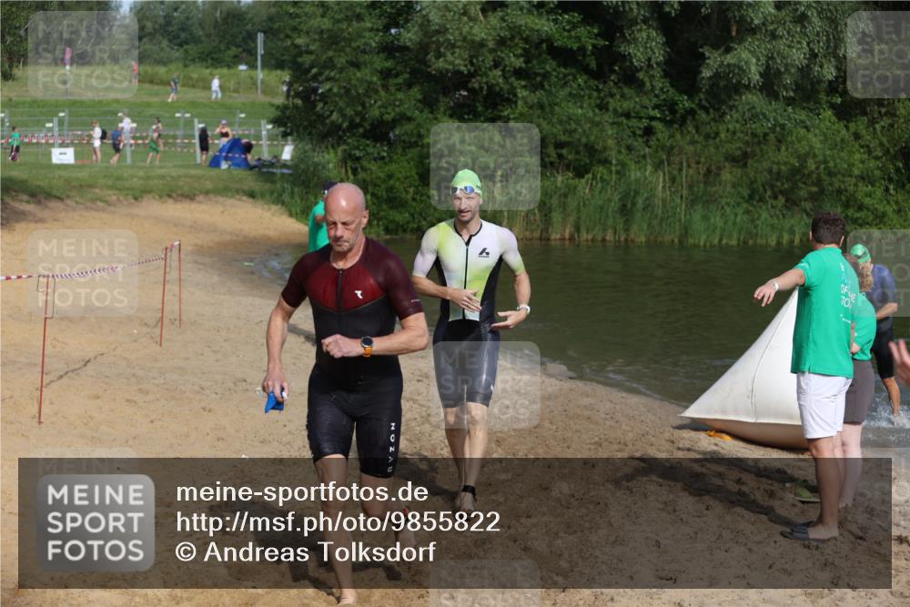 21.06.2026 - 29. Vierlanden-Triathlon Andreas Tolksdorf http://msf.ph/oto/9855822 21.06.2026 08:53:52 Schwimmen 122, 126, 146, 176 meine-sportfotos.de