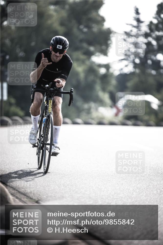 21.06.2026 - 29. Vierlanden-Triathlon H.Heesch http://msf.ph/oto/9855842 21.06.2026 08:56:03 Radfahren 96 meine-sportfotos.de