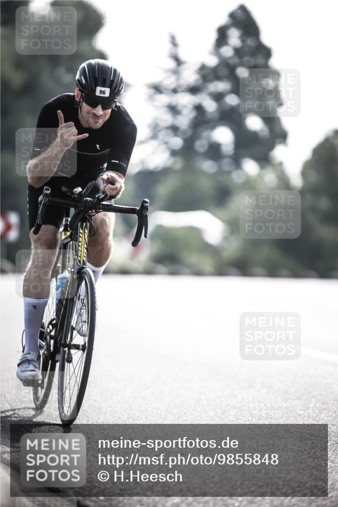 21.06.2026 - 29. Vierlanden-Triathlon H.Heesch http://msf.ph/oto/9855848 21.06.2026 08:56:04 Radfahren 96 meine-sportfotos.de