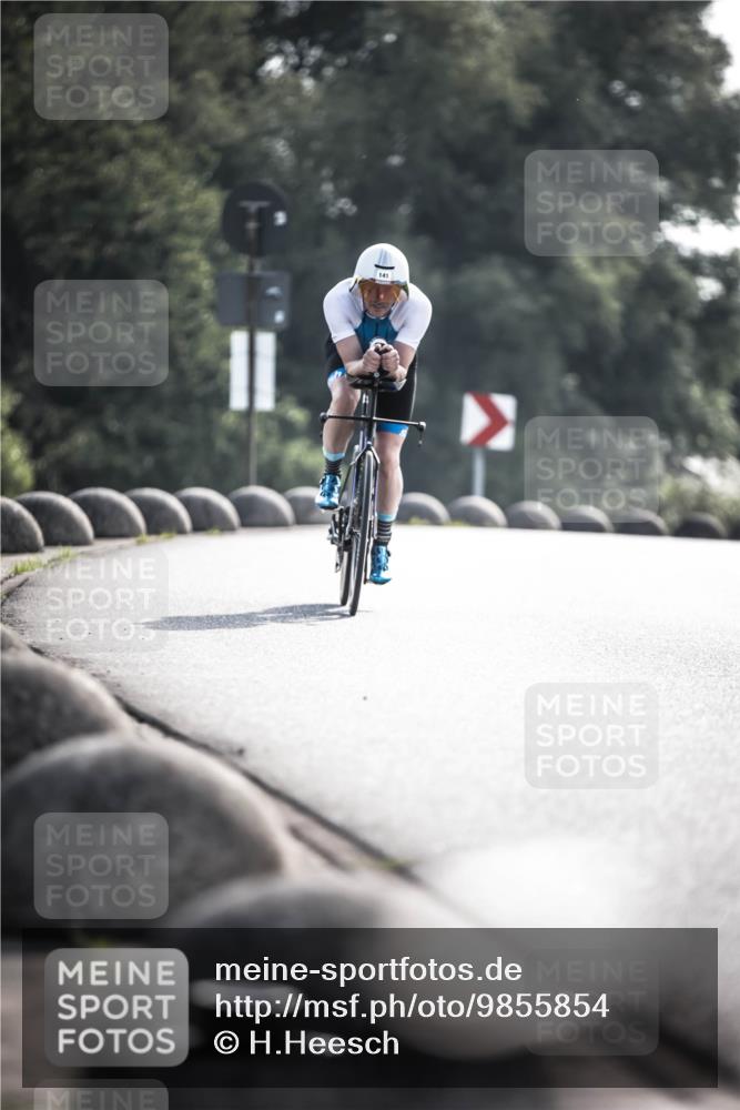 21.06.2026 - 29. Vierlanden-Triathlon H.Heesch http://msf.ph/oto/9855854 21.06.2026 08:56:18 Radfahren 141 meine-sportfotos.de