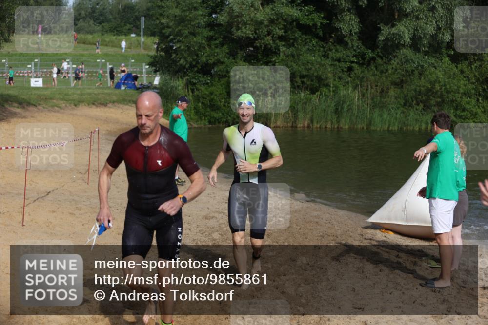 21.06.2026 - 29. Vierlanden-Triathlon Andreas Tolksdorf http://msf.ph/oto/9855861 21.06.2026 08:53:53 Schwimmen 122, 126, 146, 176 meine-sportfotos.de