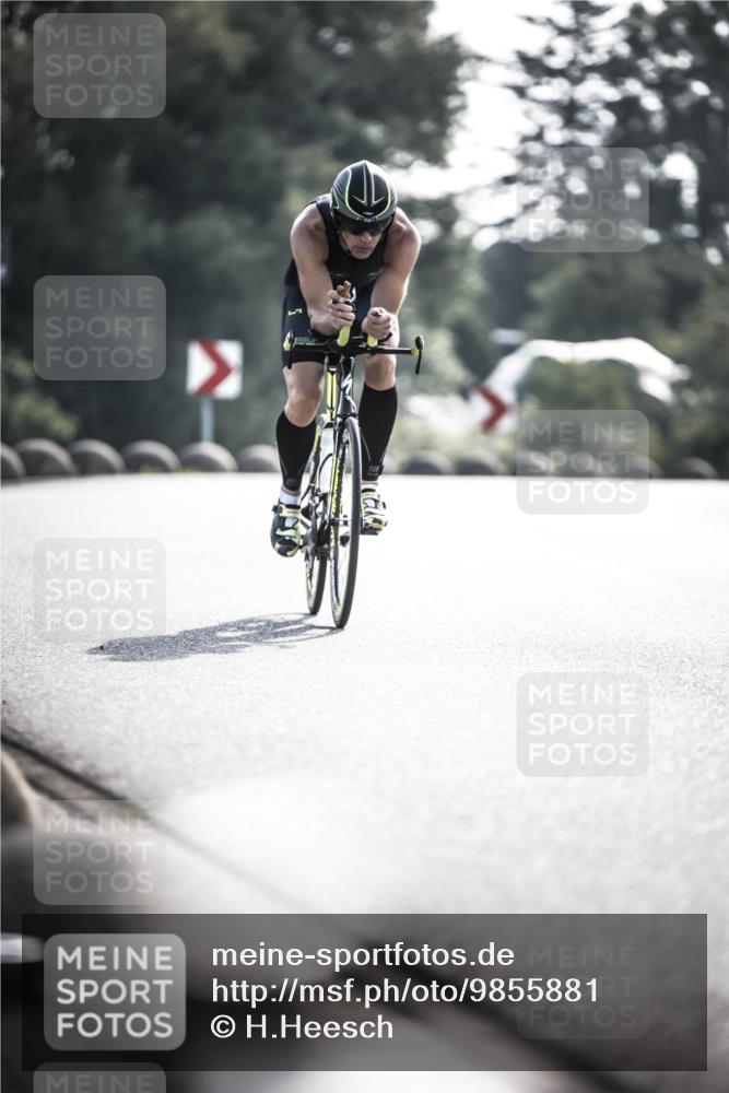 21.06.2026 - 29. Vierlanden-Triathlon H.Heesch http://msf.ph/oto/9855881 21.06.2026 08:56:36 Radfahren 131 meine-sportfotos.de