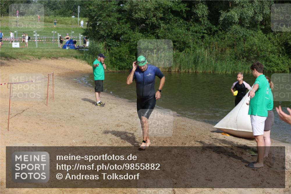 21.06.2026 - 29. Vierlanden-Triathlon Andreas Tolksdorf http://msf.ph/oto/9855882 21.06.2026 08:53:56 Schwimmen 122, 126, 146, 176 meine-sportfotos.de