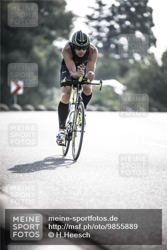 21.06.2026 - 29. Vierlanden-Triathlon H.Heesch http://msf.ph/oto/9855889 21.06.2026 08:56:36 Radfahren 131 meine-sportfotos.de