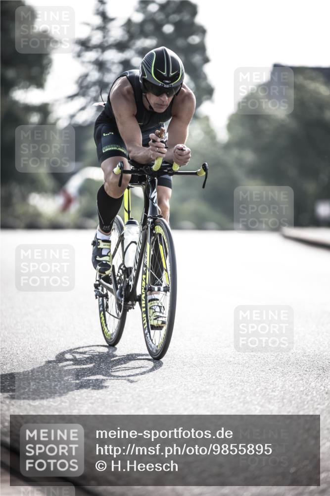 21.06.2026 - 29. Vierlanden-Triathlon H.Heesch http://msf.ph/oto/9855895 21.06.2026 08:56:36 Radfahren 131 meine-sportfotos.de