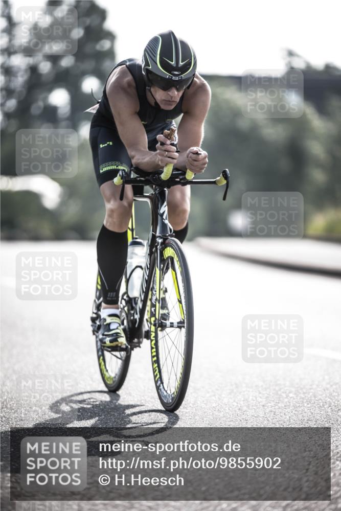 21.06.2026 - 29. Vierlanden-Triathlon H.Heesch http://msf.ph/oto/9855902 21.06.2026 08:56:37 Radfahren 131 meine-sportfotos.de