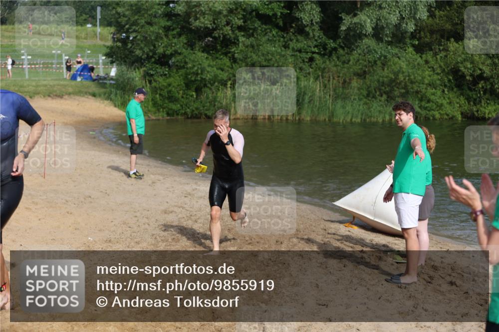21.06.2026 - 29. Vierlanden-Triathlon Andreas Tolksdorf http://msf.ph/oto/9855919 21.06.2026 08:53:58 Schwimmen 122, 146, 176, 190 meine-sportfotos.de