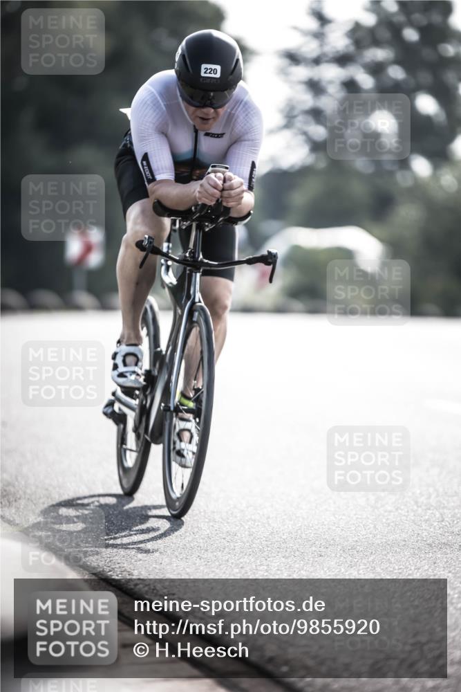 21.06.2026 - 29. Vierlanden-Triathlon H.Heesch http://msf.ph/oto/9855920 21.06.2026 08:56:56 Radfahren 118, 136, 220 meine-sportfotos.de
