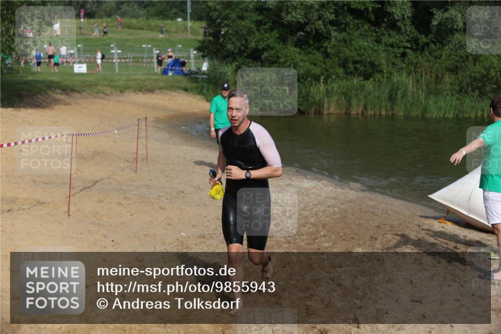 21.06.2026 - 29. Vierlanden-Triathlon Andreas Tolksdorf http://msf.ph/oto/9855943 21.06.2026 08:54:00 Schwimmen 146, 176, 190 meine-sportfotos.de