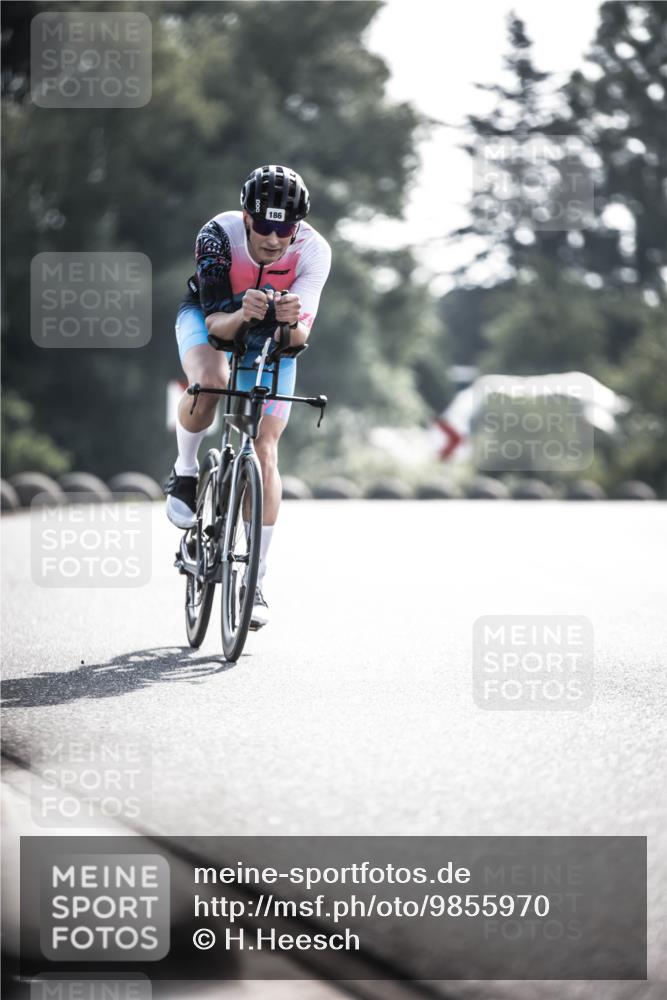 21.06.2026 - 29. Vierlanden-Triathlon H.Heesch http://msf.ph/oto/9855970 21.06.2026 08:57:25 Radfahren 186 meine-sportfotos.de