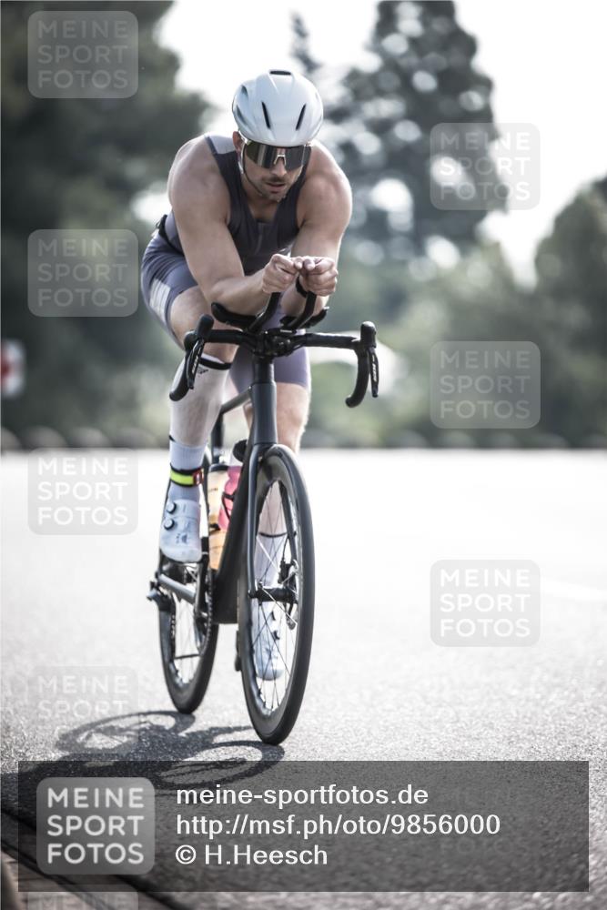 21.06.2026 - 29. Vierlanden-Triathlon H.Heesch http://msf.ph/oto/9856000 21.06.2026 08:57:35 Radfahren 35 meine-sportfotos.de