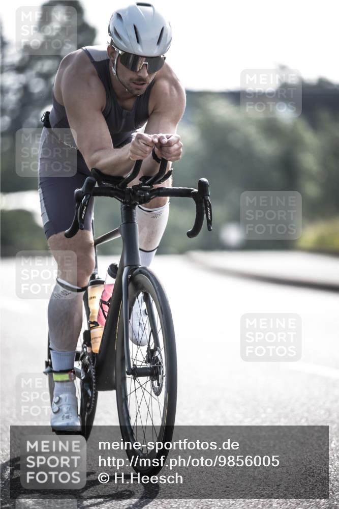 21.06.2026 - 29. Vierlanden-Triathlon H.Heesch http://msf.ph/oto/9856005 21.06.2026 08:57:36 Radfahren 35 meine-sportfotos.de