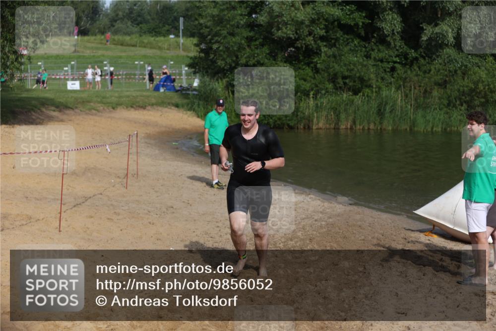21.06.2026 - 29. Vierlanden-Triathlon Andreas Tolksdorf http://msf.ph/oto/9856052 21.06.2026 08:55:01 Schwimmen 19 meine-sportfotos.de