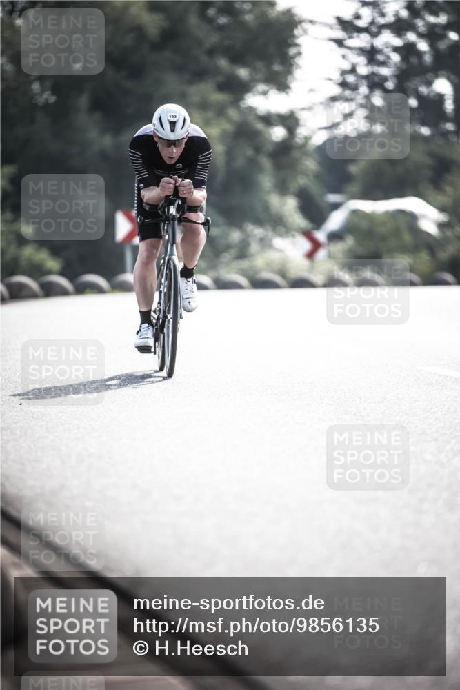 21.06.2026 - 29. Vierlanden-Triathlon H.Heesch http://msf.ph/oto/9856135 21.06.2026 08:58:49 Radfahren 153, 160, 187 meine-sportfotos.de