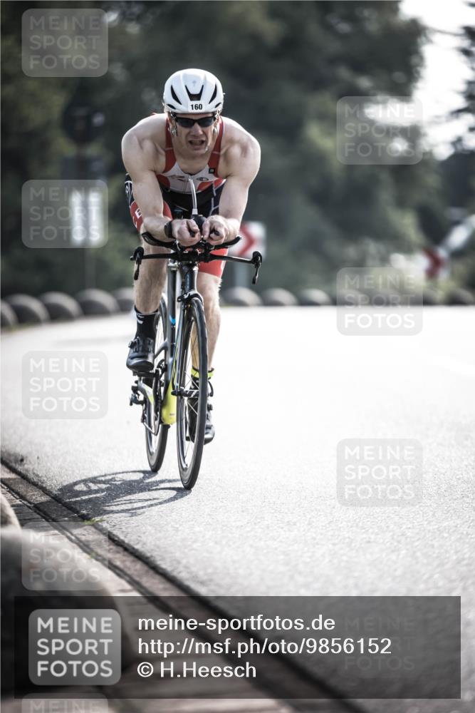 21.06.2026 - 29. Vierlanden-Triathlon H.Heesch http://msf.ph/oto/9856152 21.06.2026 08:58:51 Radfahren 153, 160, 187 meine-sportfotos.de