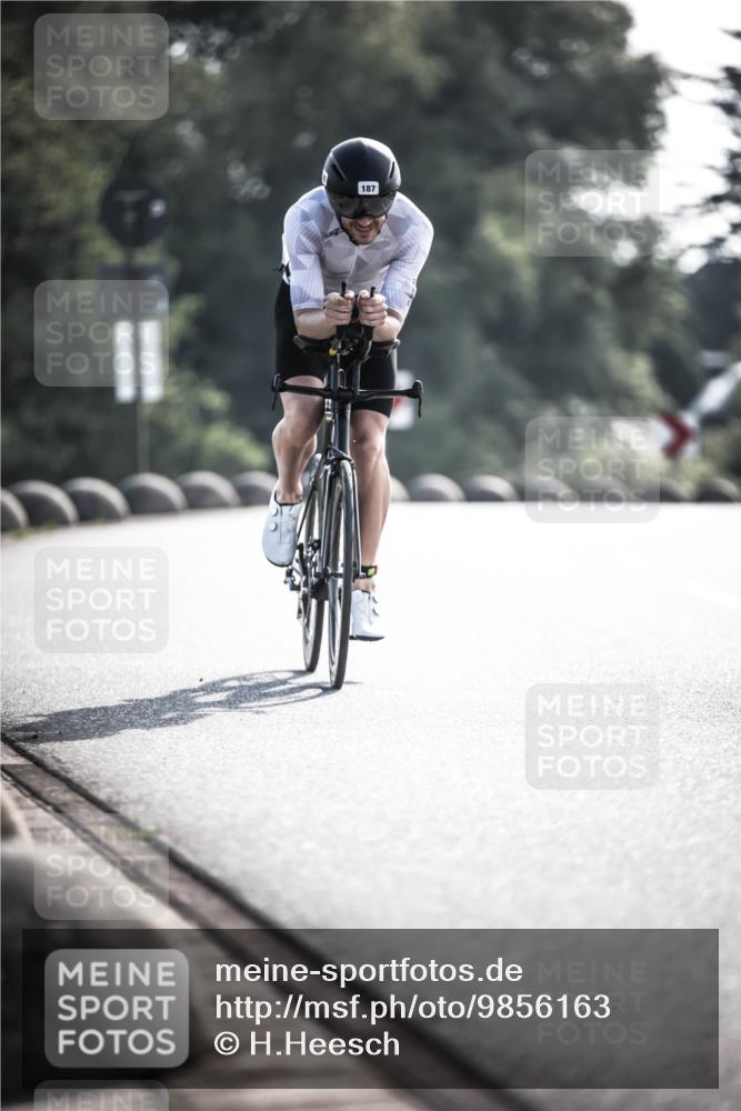 21.06.2026 - 29. Vierlanden-Triathlon H.Heesch http://msf.ph/oto/9856163 21.06.2026 08:58:53 Radfahren 153, 160, 187 meine-sportfotos.de