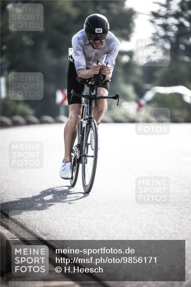 21.06.2026 - 29. Vierlanden-Triathlon H.Heesch http://msf.ph/oto/9856171 21.06.2026 08:58:53 Radfahren 153, 160, 187 meine-sportfotos.de
