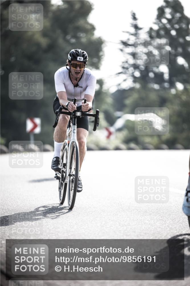 21.06.2026 - 29. Vierlanden-Triathlon H.Heesch http://msf.ph/oto/9856191 21.06.2026 08:59:02 Radfahren 83, 86, 130 meine-sportfotos.de