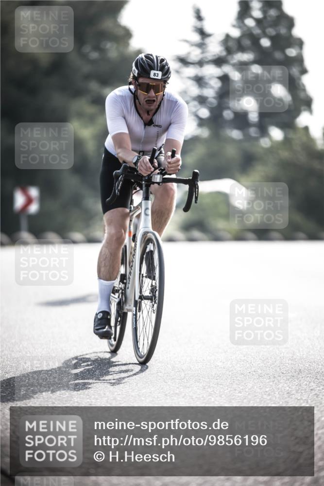 21.06.2026 - 29. Vierlanden-Triathlon H.Heesch http://msf.ph/oto/9856196 21.06.2026 08:59:02 Radfahren 83, 86, 130 meine-sportfotos.de