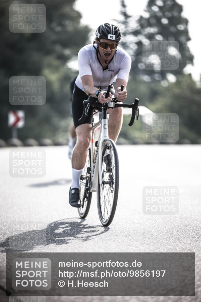 21.06.2026 - 29. Vierlanden-Triathlon H.Heesch http://msf.ph/oto/9856197 21.06.2026 08:59:02 Radfahren 83, 86, 130 meine-sportfotos.de