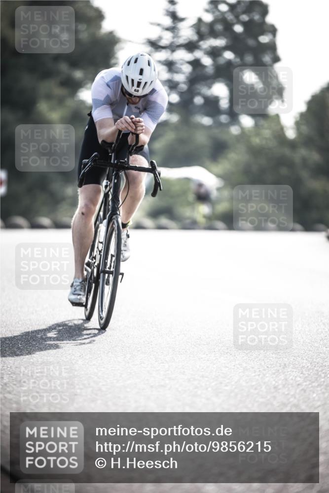 21.06.2026 - 29. Vierlanden-Triathlon H.Heesch http://msf.ph/oto/9856215 21.06.2026 08:59:16 Radfahren 68, 199 meine-sportfotos.de