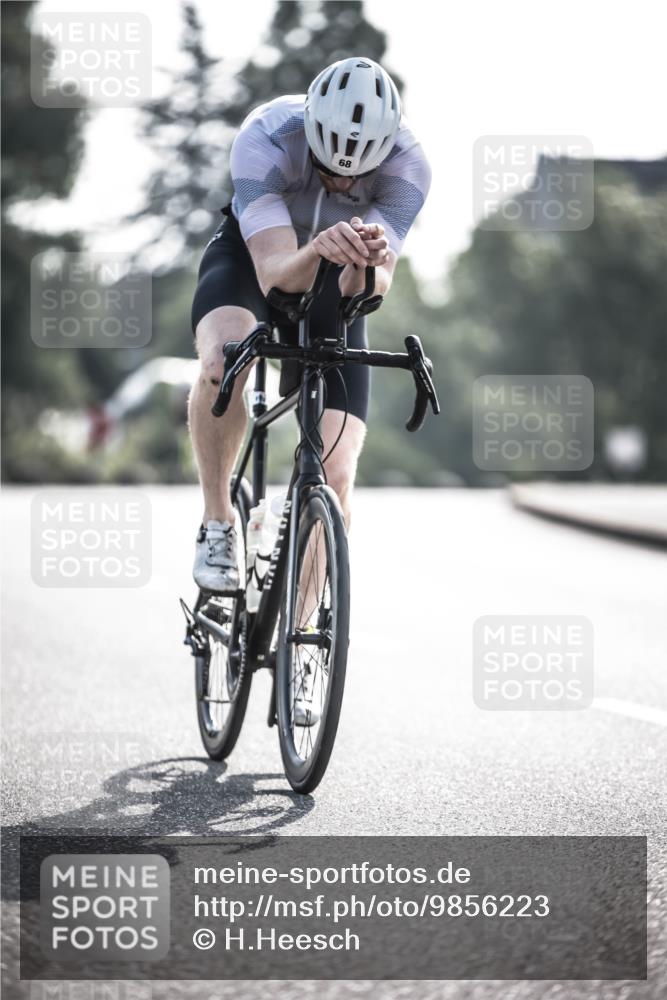 21.06.2026 - 29. Vierlanden-Triathlon H.Heesch http://msf.ph/oto/9856223 21.06.2026 08:59:17 Radfahren 68, 199 meine-sportfotos.de