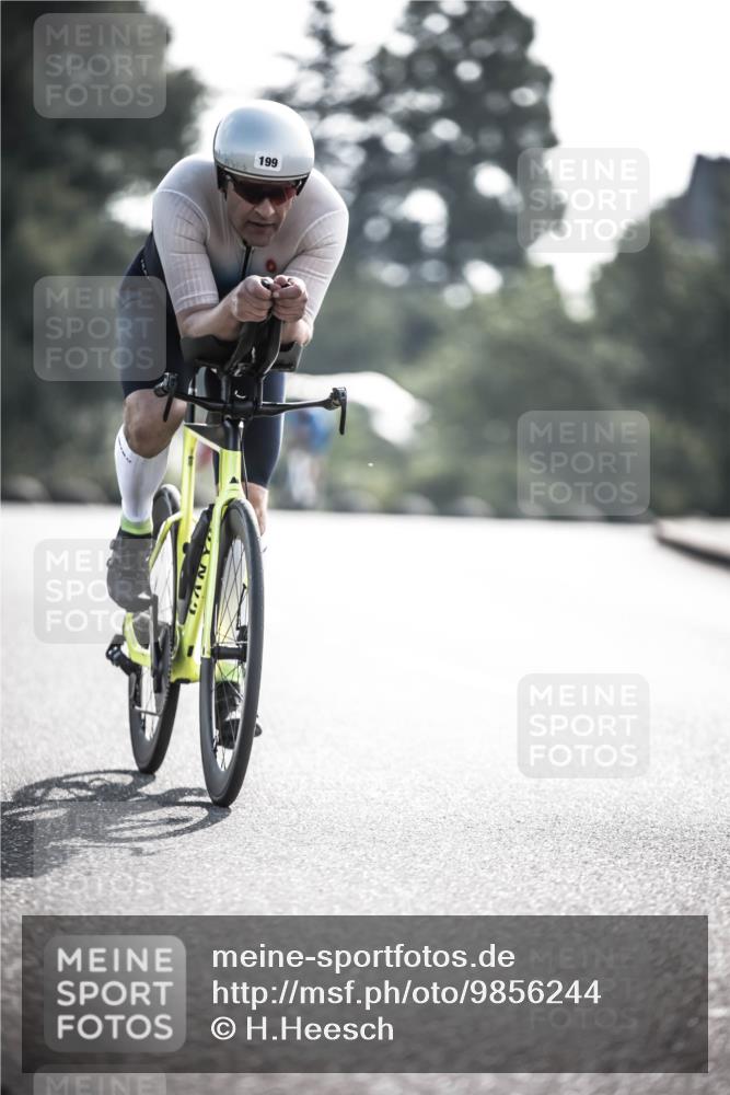 21.06.2026 - 29. Vierlanden-Triathlon H.Heesch http://msf.ph/oto/9856244 21.06.2026 08:59:23 Radfahren 139, 199 meine-sportfotos.de