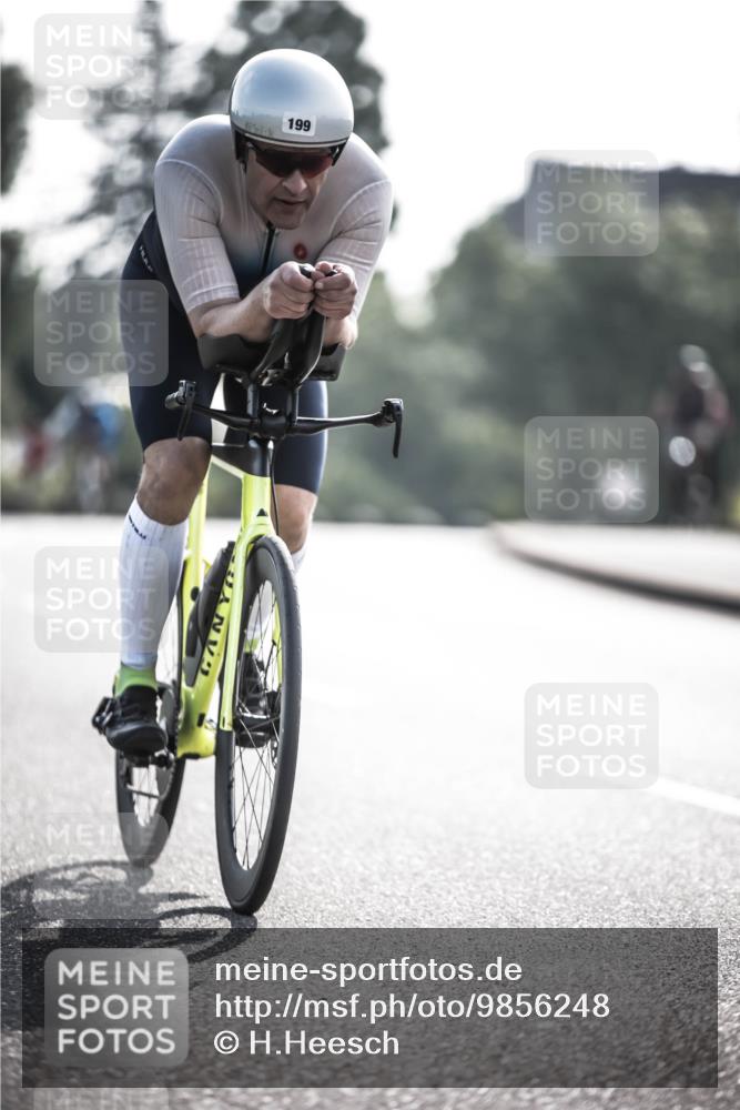 21.06.2026 - 29. Vierlanden-Triathlon H.Heesch http://msf.ph/oto/9856248 21.06.2026 08:59:23 Radfahren 139, 199 meine-sportfotos.de