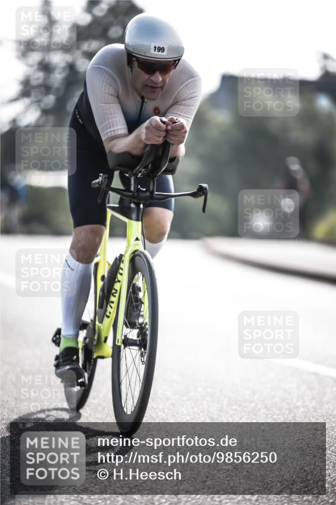 21.06.2026 - 29. Vierlanden-Triathlon H.Heesch http://msf.ph/oto/9856250 21.06.2026 08:59:23 Radfahren 139, 199 meine-sportfotos.de