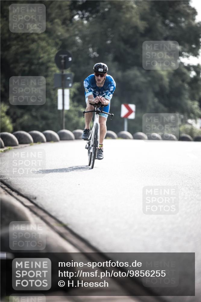 21.06.2026 - 29. Vierlanden-Triathlon H.Heesch http://msf.ph/oto/9856255 21.06.2026 08:59:28 Radfahren 139 meine-sportfotos.de