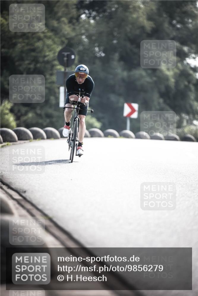 21.06.2026 - 29. Vierlanden-Triathlon H.Heesch http://msf.ph/oto/9856279 21.06.2026 08:59:37 Radfahren 198 meine-sportfotos.de