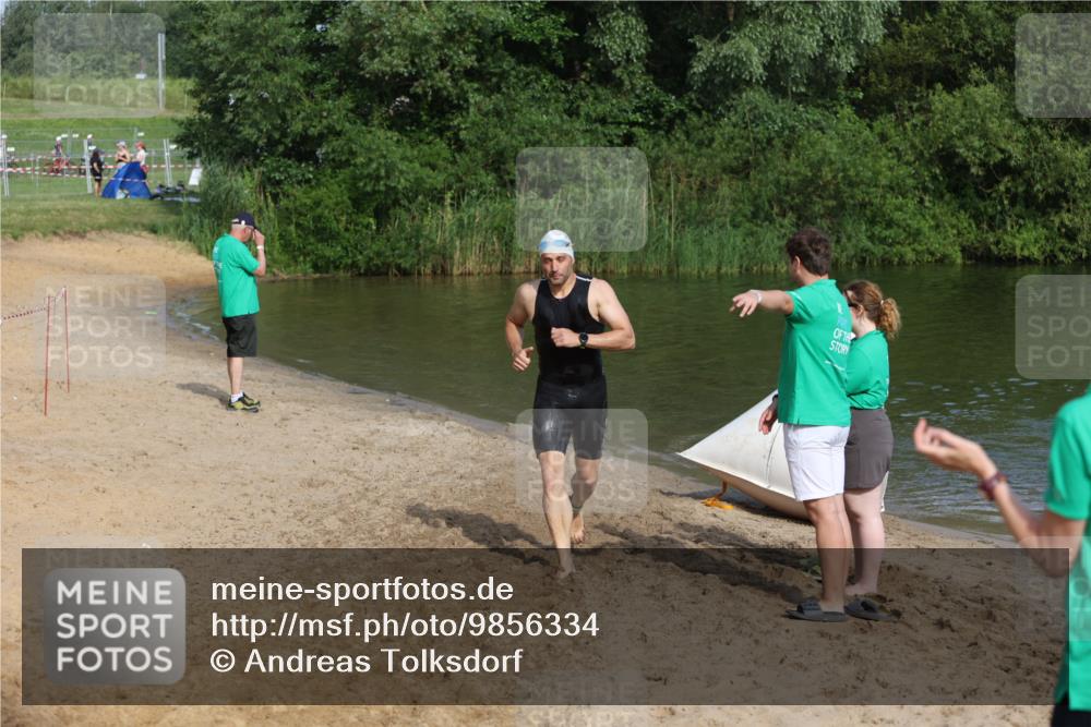 21.06.2026 - 29. Vierlanden-Triathlon Andreas Tolksdorf http://msf.ph/oto/9856334 21.06.2026 08:56:36 Schwimmen 123 meine-sportfotos.de