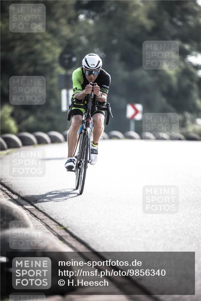 21.06.2026 - 29. Vierlanden-Triathlon H.Heesch http://msf.ph/oto/9856340 21.06.2026 09:00:16 Radfahren 163, 179, 180 meine-sportfotos.de