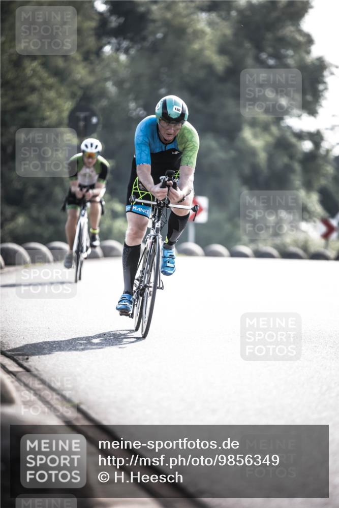 21.06.2026 - 29. Vierlanden-Triathlon H.Heesch http://msf.ph/oto/9856349 21.06.2026 09:00:18 Radfahren 163, 179, 180 meine-sportfotos.de
