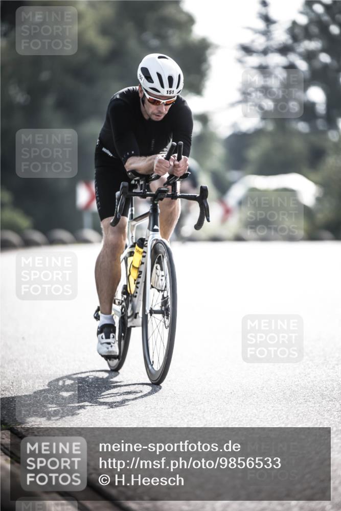 21.06.2026 - 29. Vierlanden-Triathlon H.Heesch http://msf.ph/oto/9856533 21.06.2026 09:01:25 Radfahren 80, 101, 151 meine-sportfotos.de