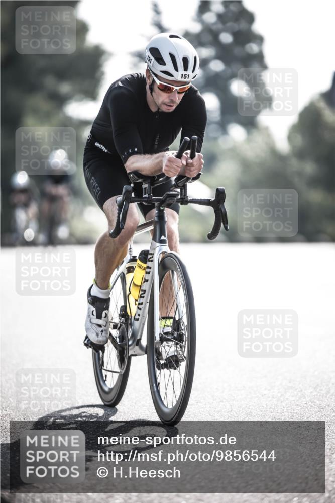 21.06.2026 - 29. Vierlanden-Triathlon H.Heesch http://msf.ph/oto/9856544 21.06.2026 09:01:25 Radfahren 80, 101, 151 meine-sportfotos.de