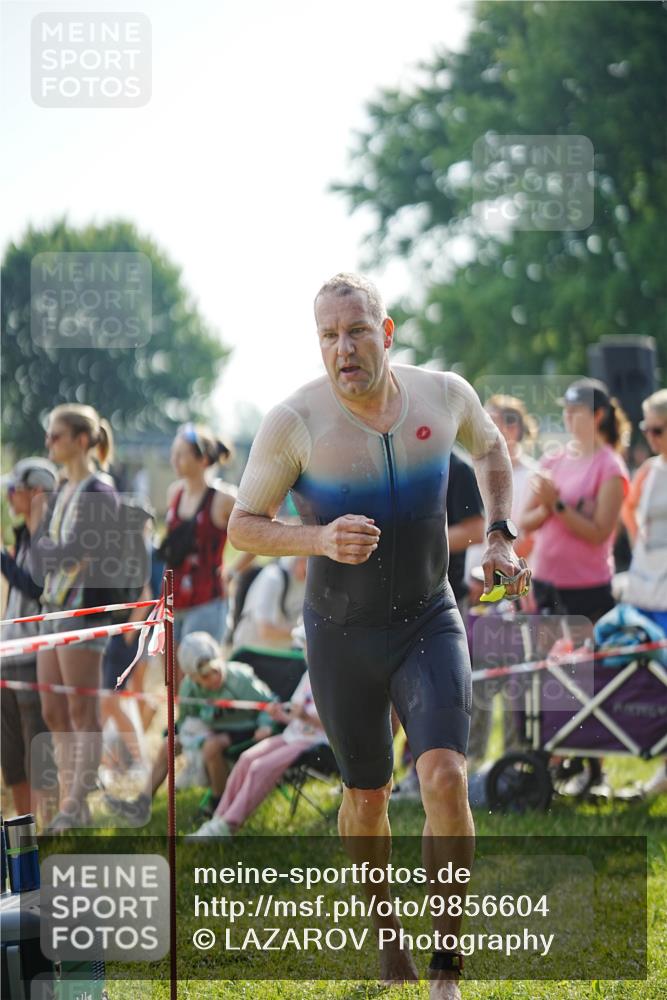 21.06.2026 - 29. Vierlanden-Triathlon LAZAROV Photography http://msf.ph/oto/9856604 21.06.2026 08:39:36 Schwimmen 3, 32, 155 meine-sportfotos.de