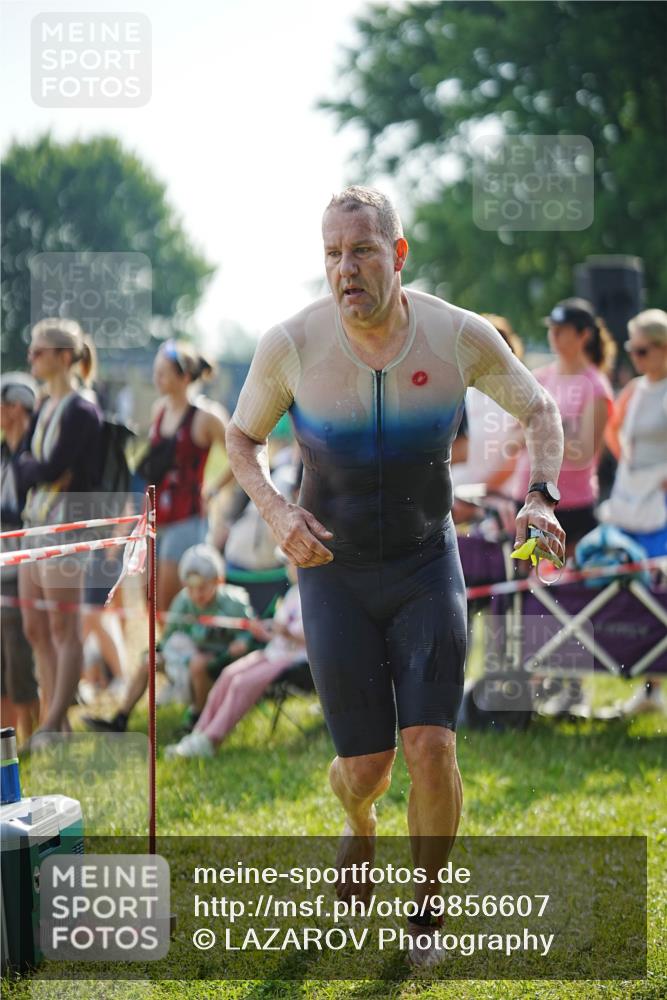21.06.2026 - 29. Vierlanden-Triathlon LAZAROV Photography http://msf.ph/oto/9856607 21.06.2026 08:39:36 Schwimmen 3, 32, 155 meine-sportfotos.de