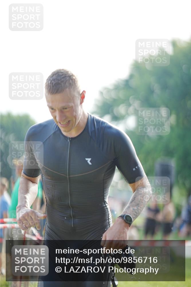 21.06.2026 - 29. Vierlanden-Triathlon LAZAROV Photography http://msf.ph/oto/9856716 21.06.2026 08:49:17 Schwimmen 86, 199 meine-sportfotos.de