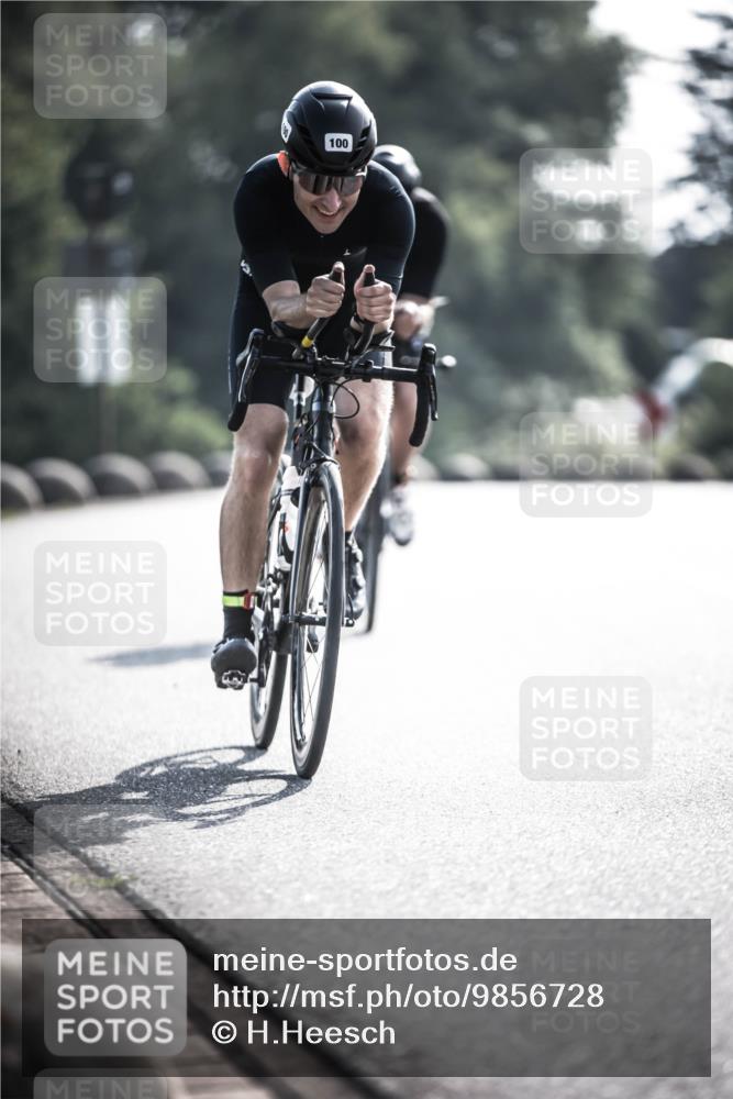21.06.2026 - 29. Vierlanden-Triathlon H.Heesch http://msf.ph/oto/9856728 21.06.2026 09:01:42 Radfahren 5, 100, 161 meine-sportfotos.de