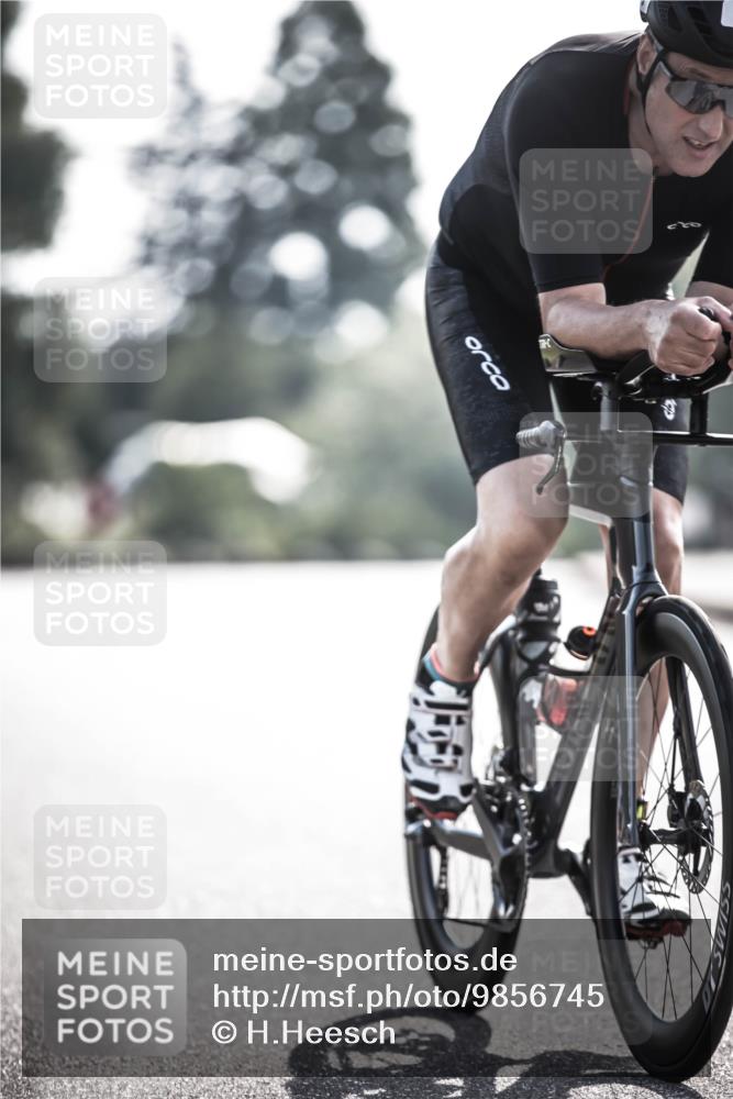 21.06.2026 - 29. Vierlanden-Triathlon H.Heesch http://msf.ph/oto/9856745 21.06.2026 09:01:43 Radfahren 5, 100 meine-sportfotos.de