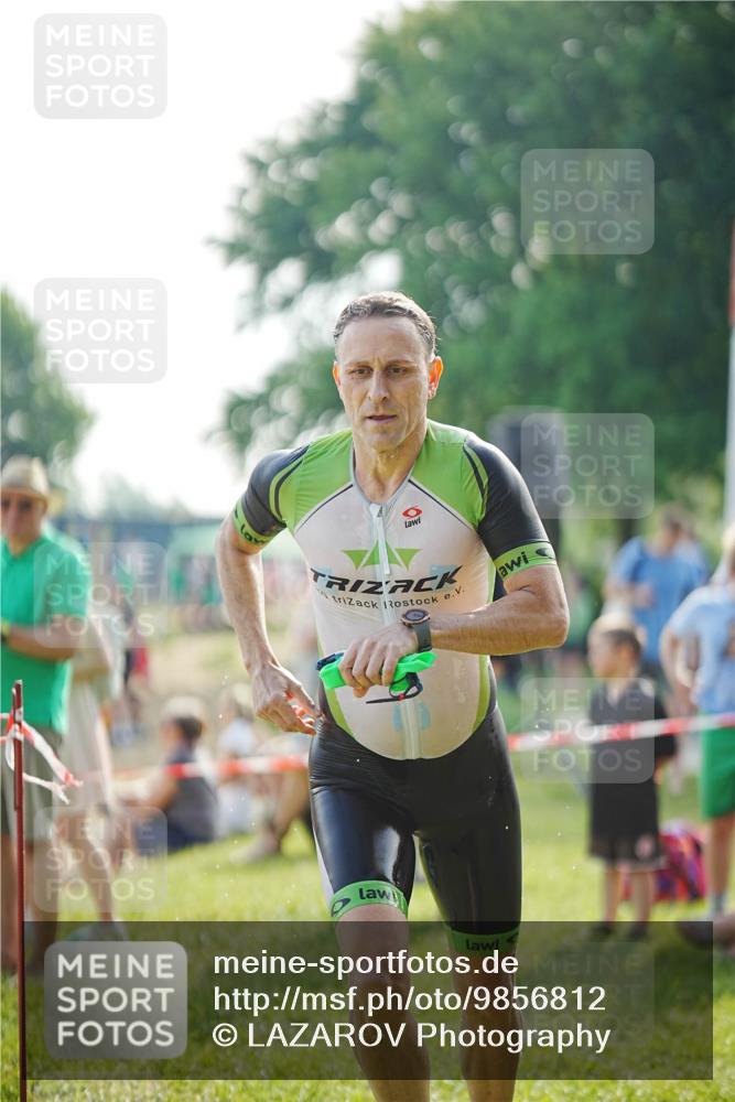 21.06.2026 - 29. Vierlanden-Triathlon LAZAROV Photography http://msf.ph/oto/9856812 21.06.2026 08:50:50 Schwimmen 101, 163 meine-sportfotos.de