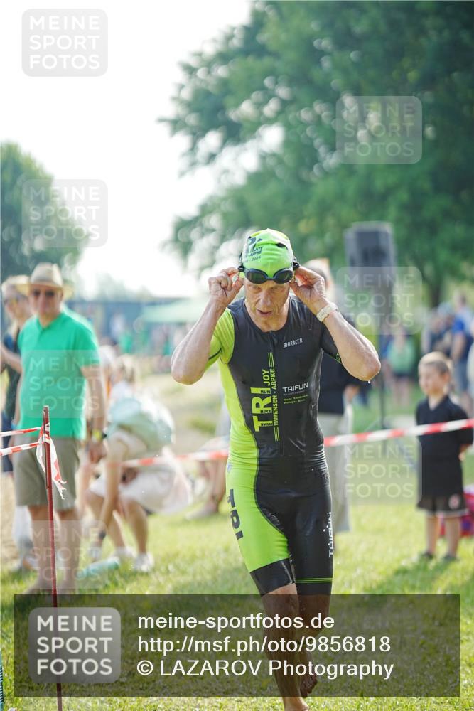21.06.2026 - 29. Vierlanden-Triathlon LAZAROV Photography http://msf.ph/oto/9856818 21.06.2026 08:50:56 Schwimmen 163, 179, 1353 meine-sportfotos.de